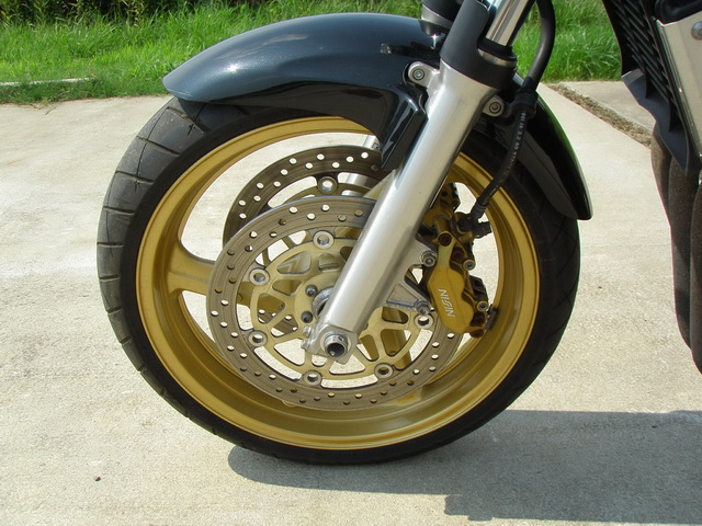 Купить мотоцикл Honda CB400SFV-2 2003 фото 17